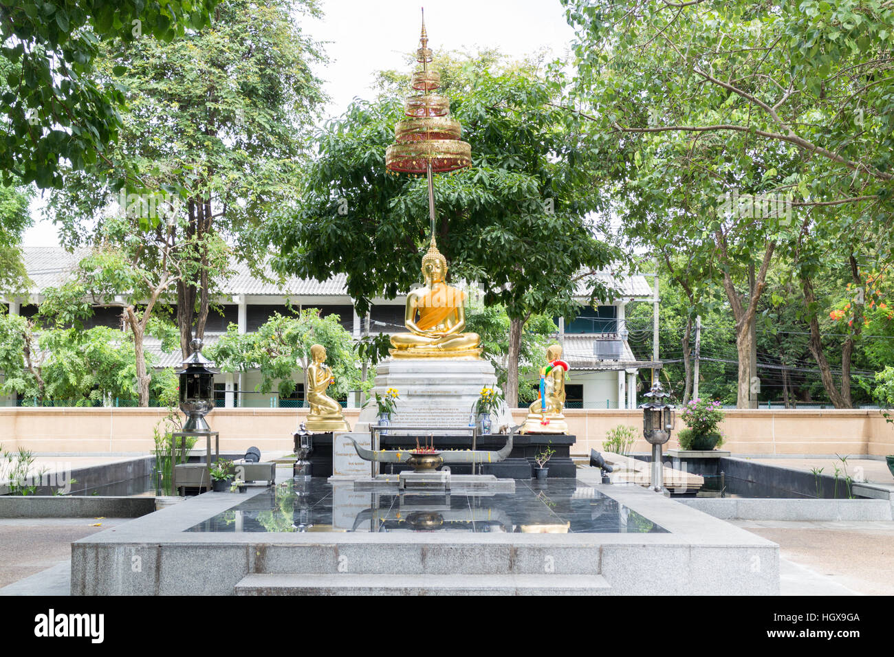 Sanctuaire bouddhiste dans Parc Benjakiti, Bangkok, Thaïlande Banque D'Images