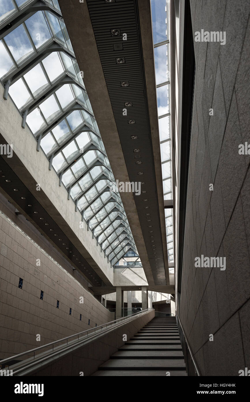 Couloir et la rampe à la rotonde de la Galerie nationale du Canada Ottawa Banque D'Images