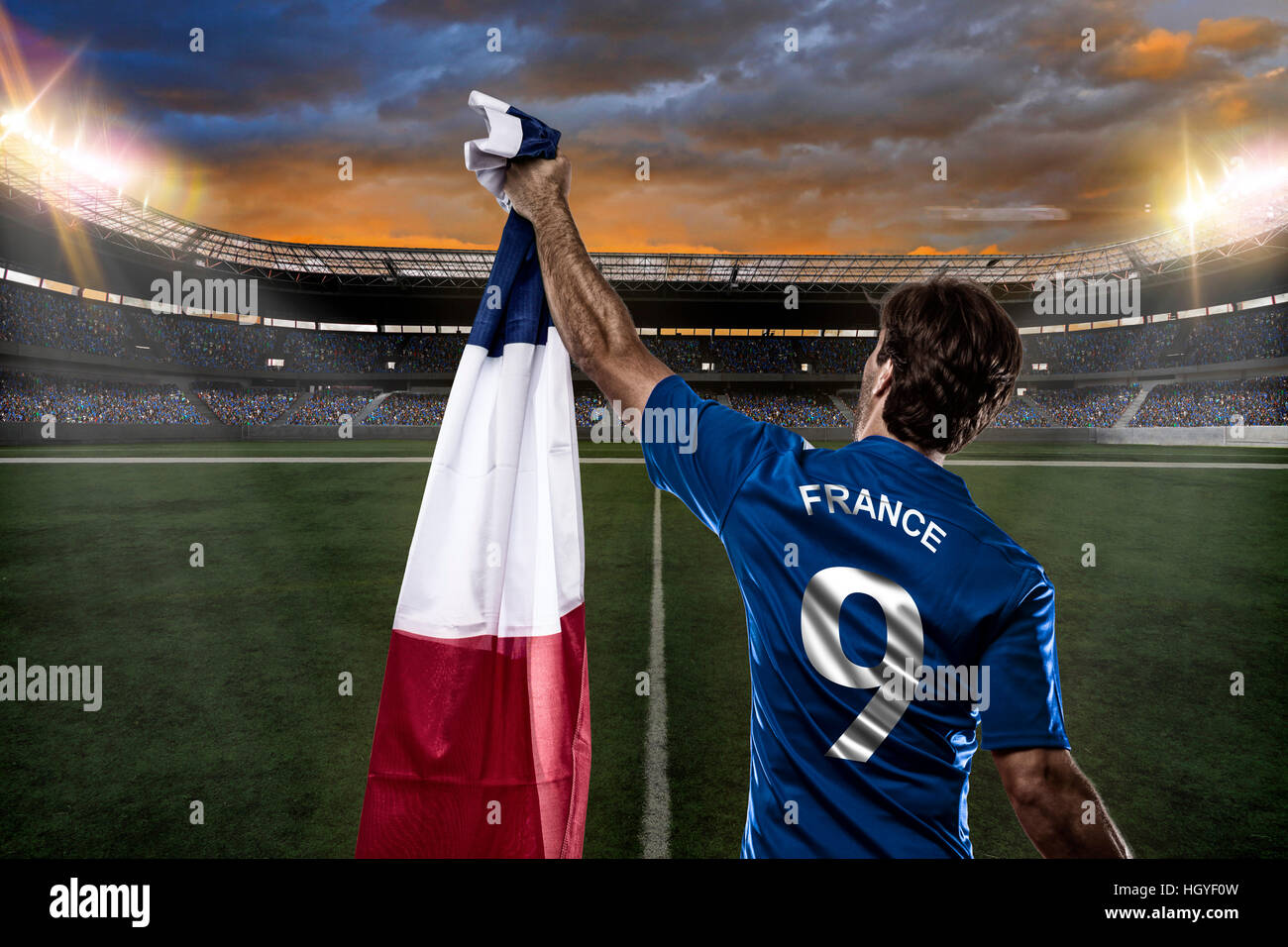 Joueur de football français, de célébrer avec les fans. Banque D'Images