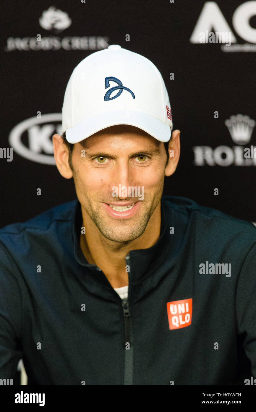 Melbourne, Australie - 14 janvier 2017 : Novak Djokovic de Serbie parle lors d'une conférence de presse avant le début de l'Open d'Australie 2017 à Melbourne Park, Melbourne, Australie. crédit : Frank molter/Alamy live news Banque D'Images