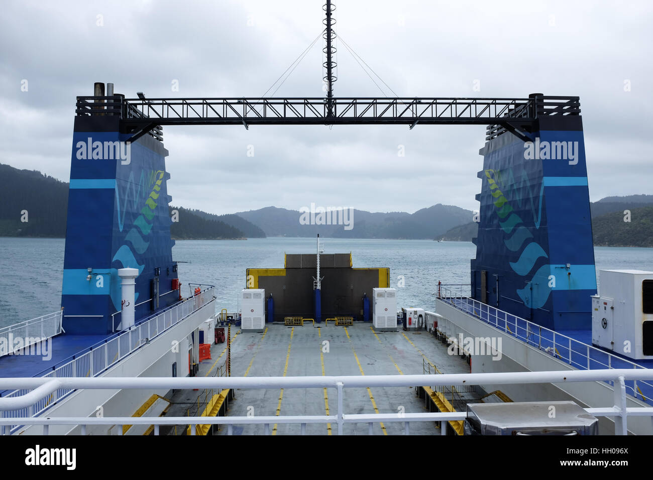 En regardant vers l'arrière de l'Kaiarahi ferry Interislander en Nouvelle-Zélande. Banque D'Images