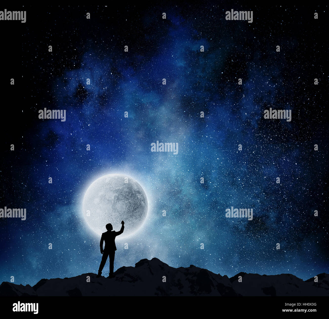 Silhouette De Lhomme Contre Un Ciel étoilé Avec Grande