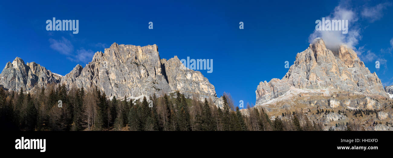 Vue panoramique des montagnes des Dolomites autour de Cortina d Ampezzo Italie Banque D'Images