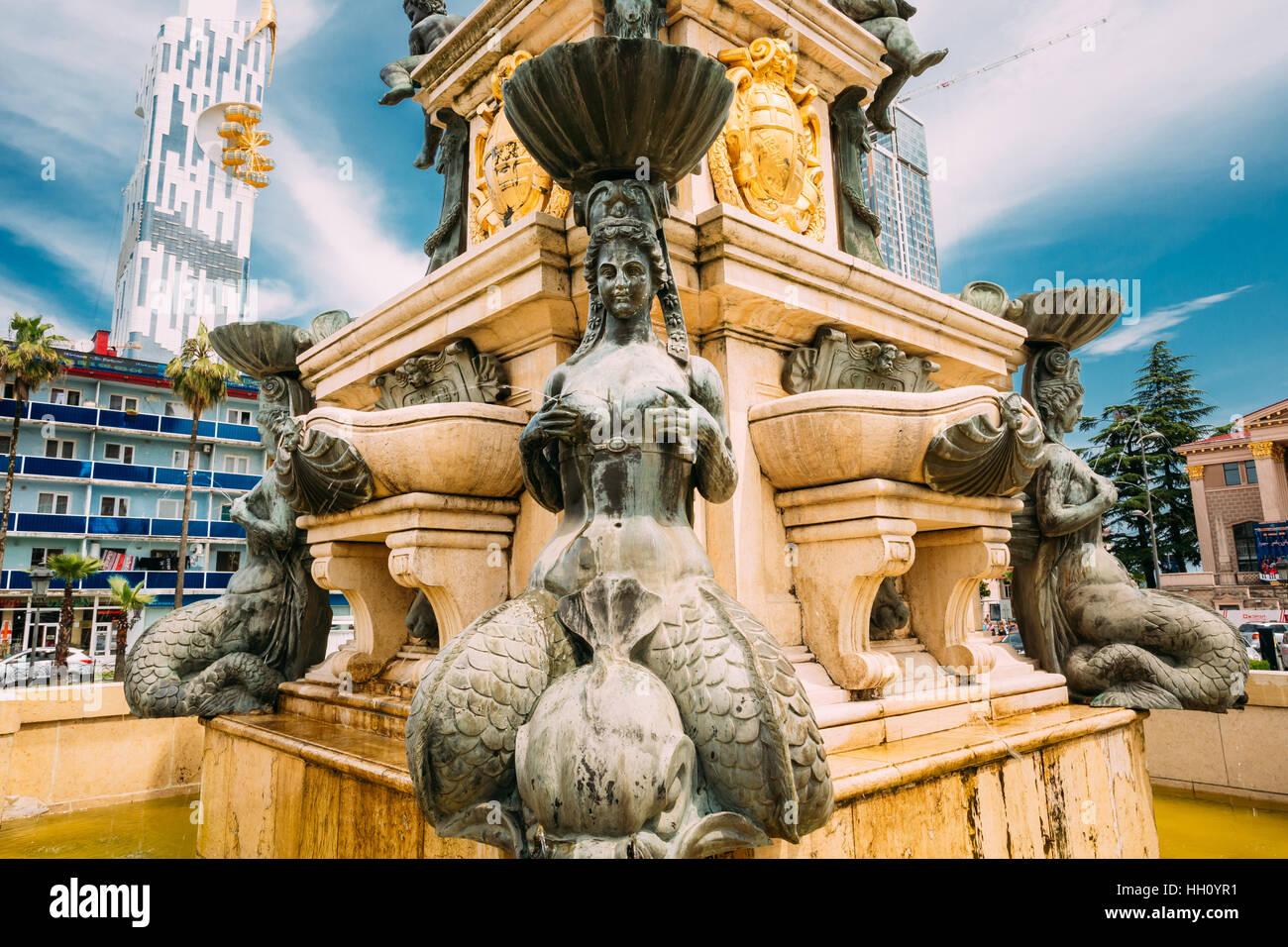 Batumi, Géorgie, l'Adjarie. Close up detail de Fontaine de Neptune en stationnement sur l'Avenue Rustaveli célèbre monument. Banque D'Images