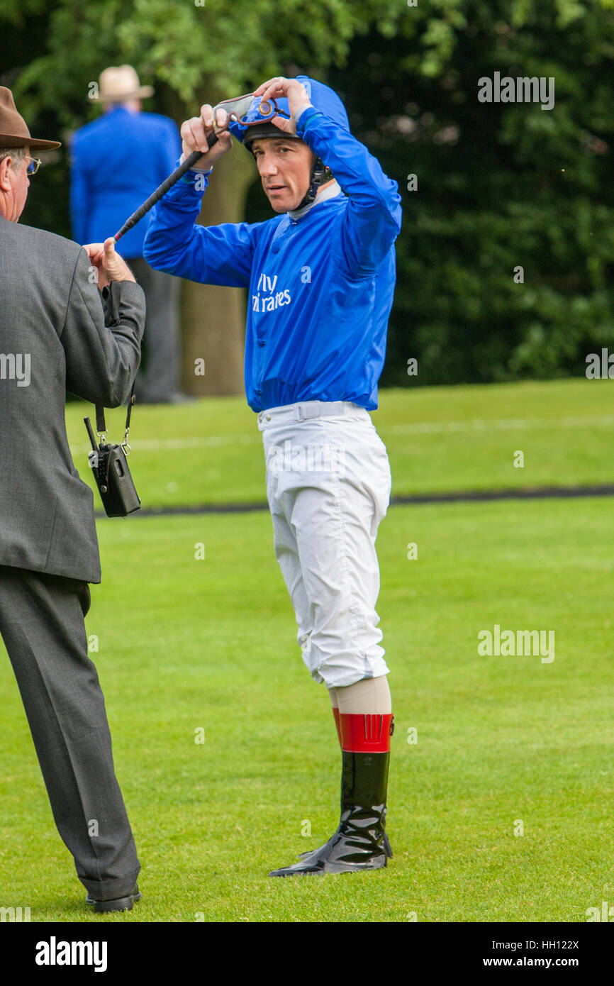 Jockey Frankie Dettori à Goodwood hippodrome Banque D'Images