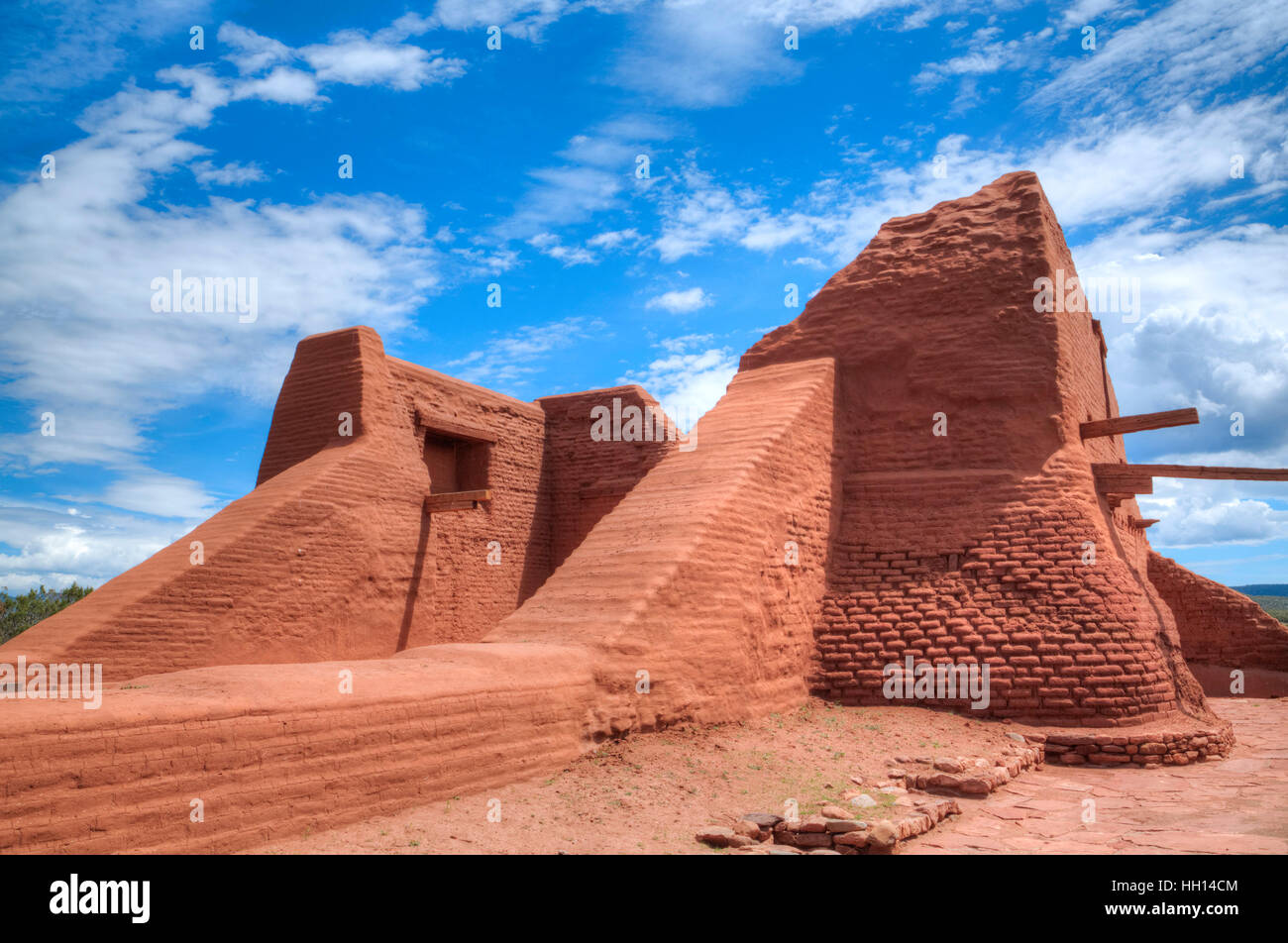 Ruines de la mission Nuestra Señora de Los Angeles de Porciuncula de los Pecos, 17e siècle, le parc historique national de Pecos, Pecos, New Mexico, USA Banque D'Images