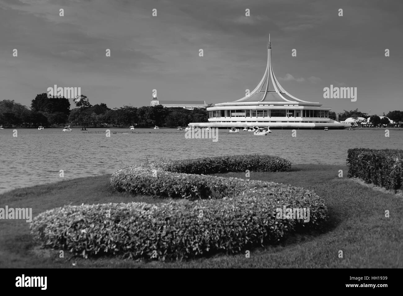 Ratchamongkol hall à Rama IX Suanluang parc public Bangkok, Thaïlande Banque D'Images