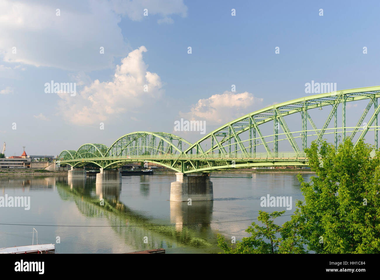 Komarom (Komorn) : pont routier sur le Danube, la Hongrie, Komarom-Esztergom , Banque D'Images