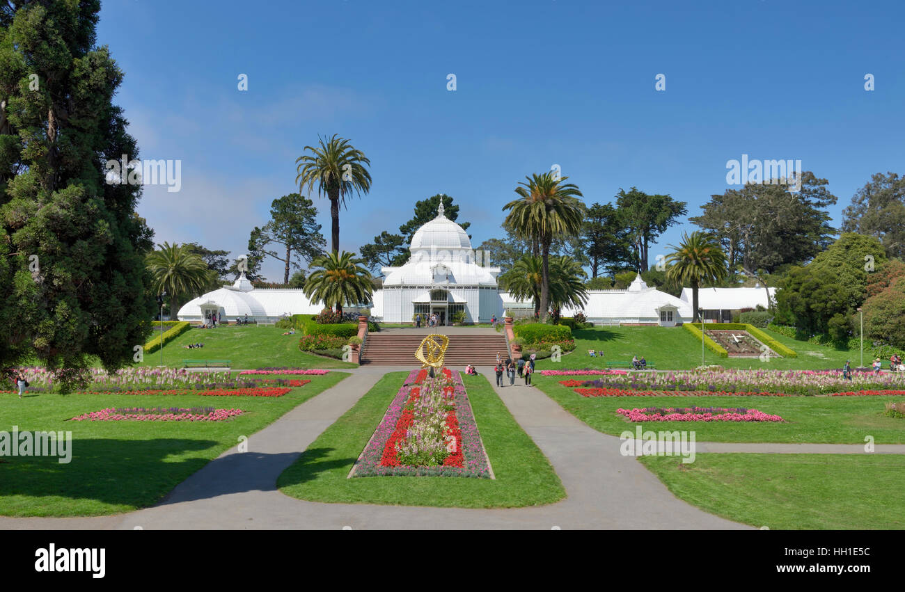 Parterres, Conservatoire des fleurs, Golden Gate Park, San Francisco, California, USA Banque D'Images
