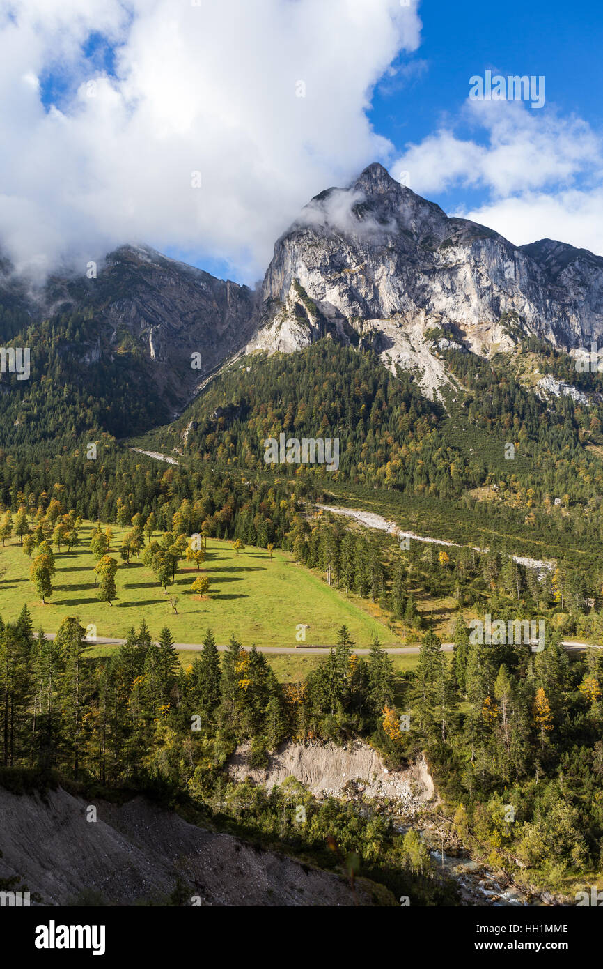 Eng Plumsjoch et dans les montagnes du Karwendel Banque D'Images