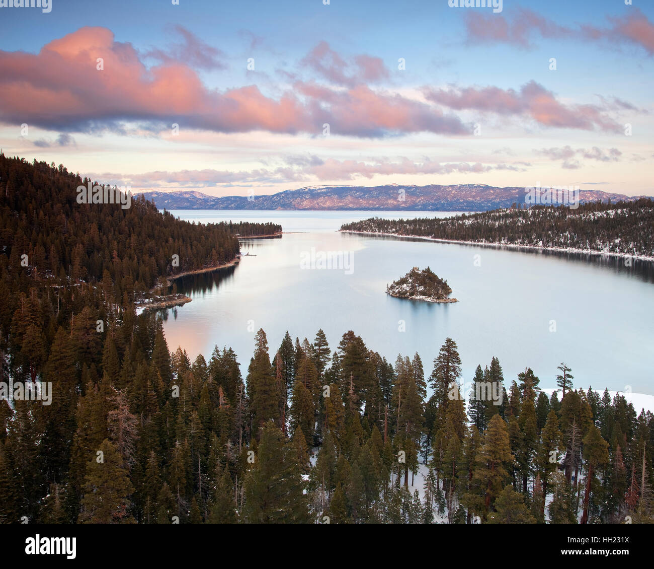 Superbe Lac Tahoe en Californie Banque D'Images