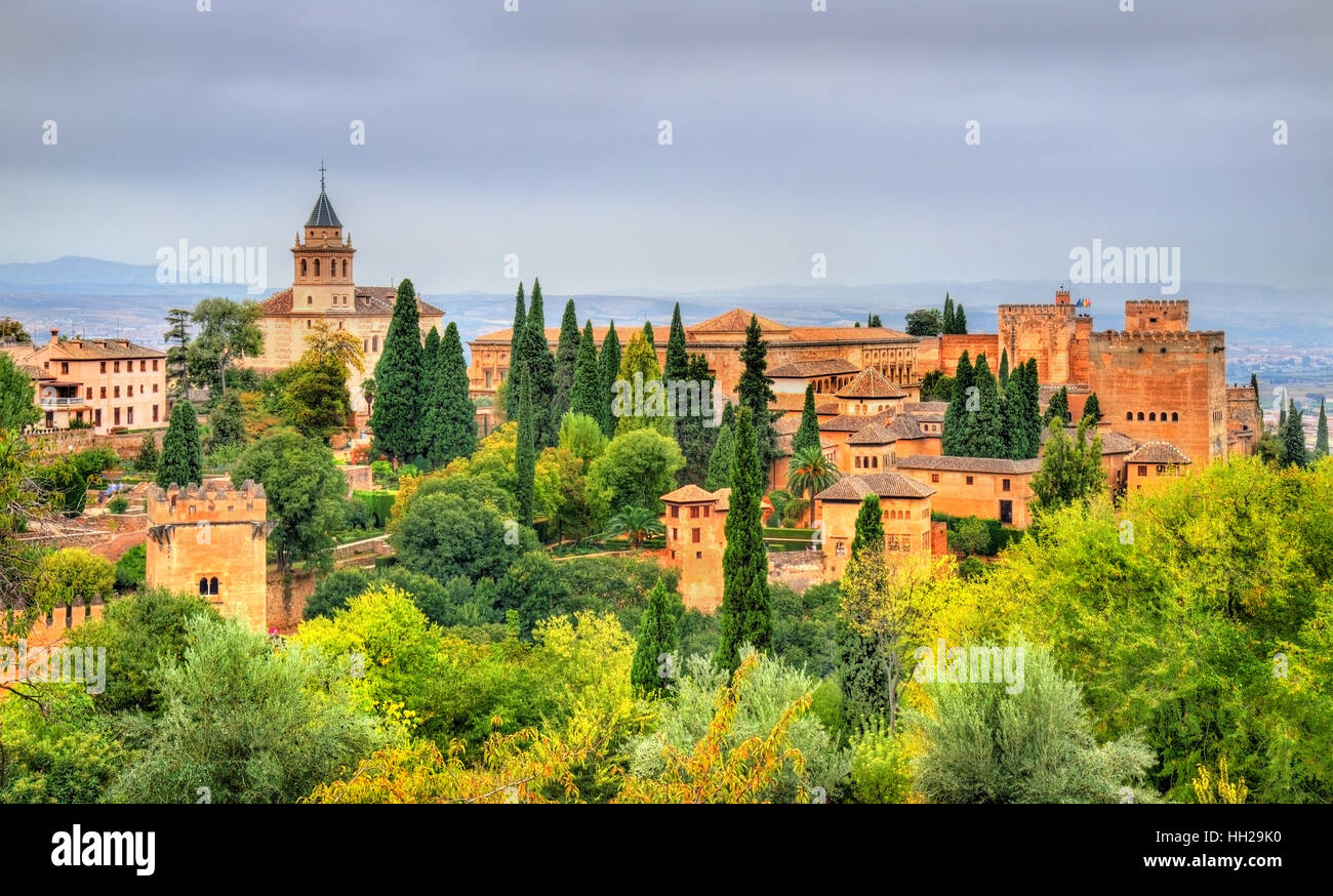 Panorama de l'Alhambra, un palais et forteresse complexe dans Granada, Espagne Banque D'Images