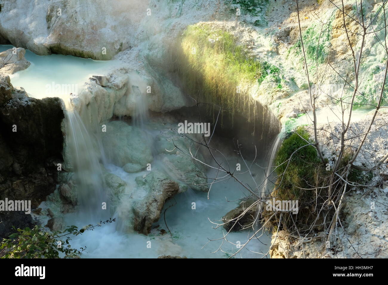 Rivière chaude à Bagni San Filippo, Toscane, Italie Banque D'Images