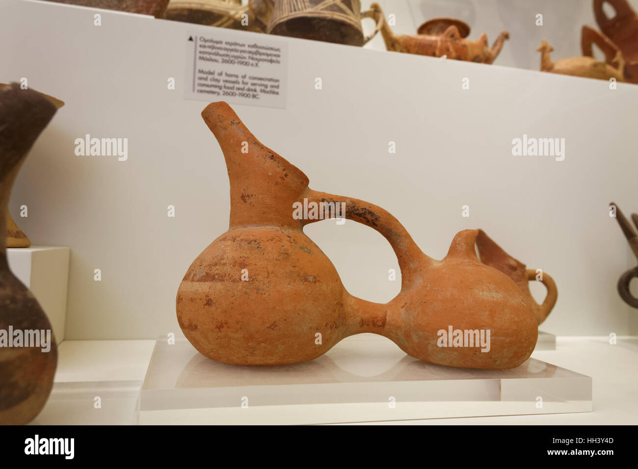 La poterie à divers navires en musée archéologique d'Héraklion, Crète,culture minoenne, Grèce Banque D'Images
