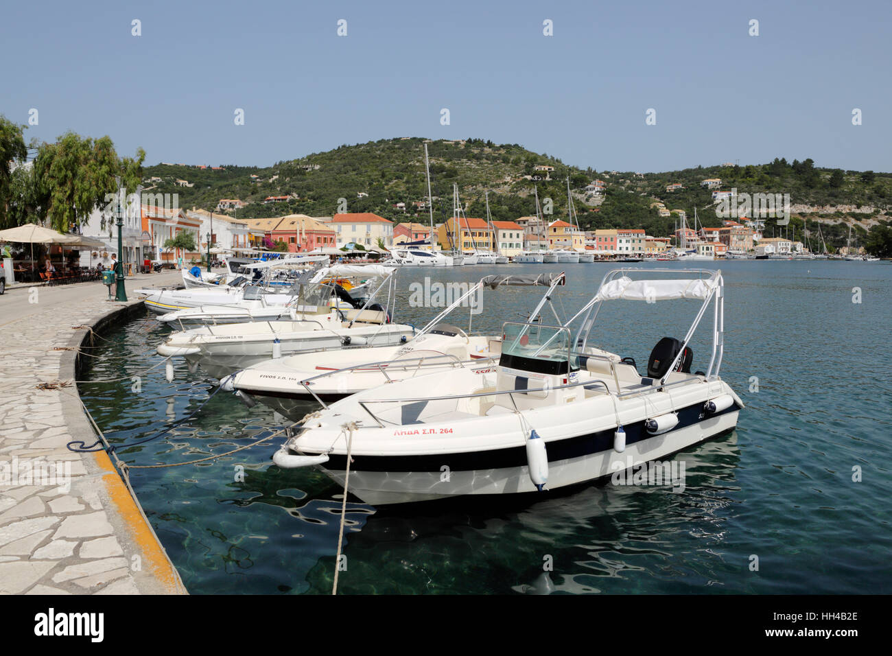 Port de Gaios ville, Paxos, îles Ioniennes, îles grecques, Grèce, Europe Banque D'Images