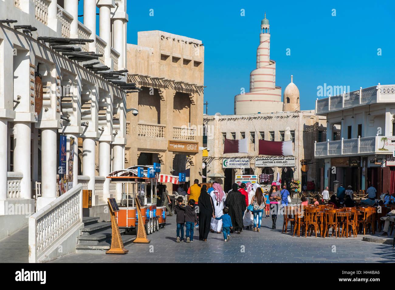 Jour vue sur la zone piétonne de Souq Waqif, Doha, Qatar Banque D'Images