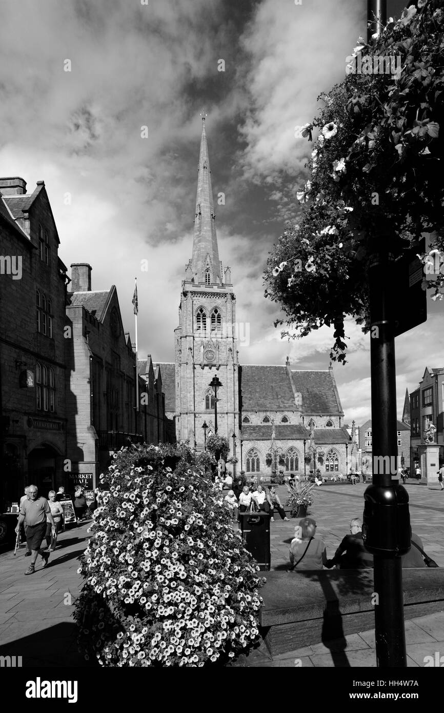 L'église St Nicolas, Place du marché, Durham City, County Durham, Angleterre. Banque D'Images