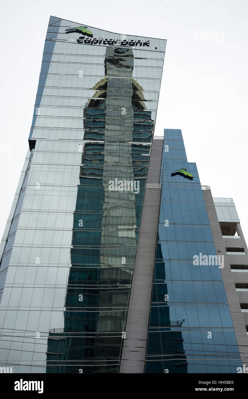 2 juillet, 2016 Panama City, Panama : immeubles de bureaux modernes sont surtout occupés par des banques dans le centre-ville de la capitale Banque D'Images