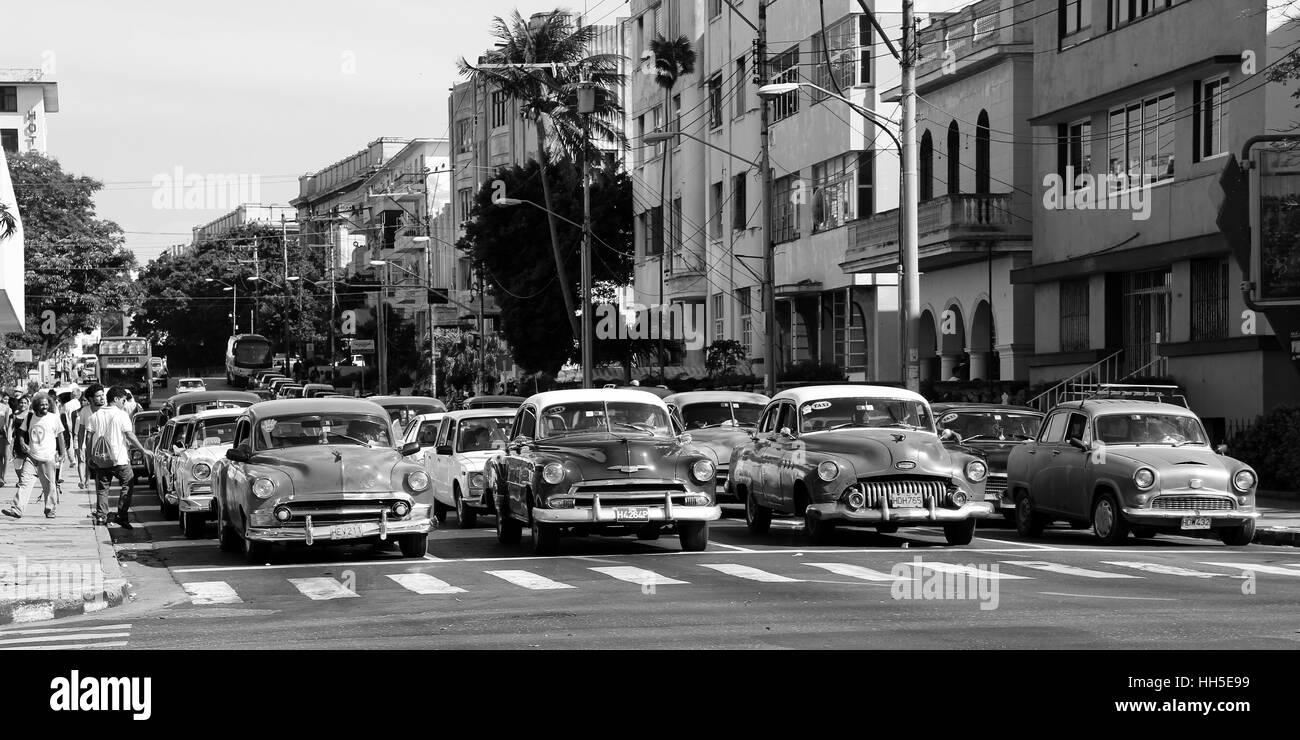 Images de La Havane, Cuba. Architecture de La Havane. Voitures anciennes à La Havane, Cuba. Banque D'Images