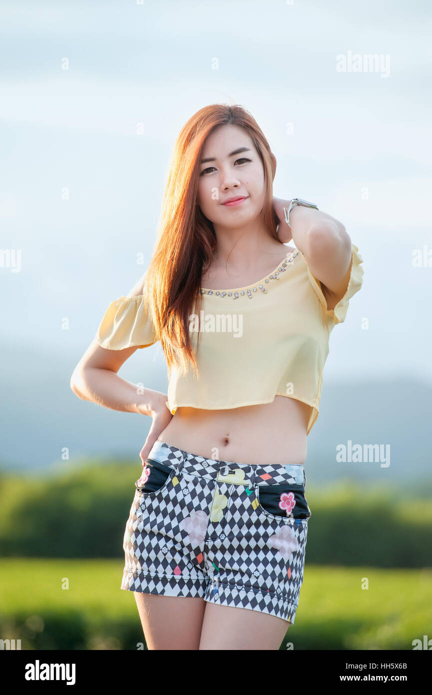 Portrait Thai belle fille dans l'air extérieur Banque D'Images