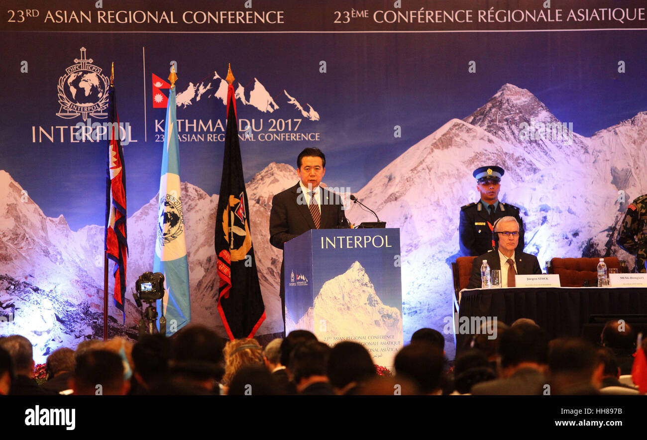 Katmandou, Népal. 18 janvier, 2017. Président de l'Organisation Internationale de Police Criminelle (Interpol) Meng Hongwei aborde la séance inaugurale des 23e Conférence régionale asiatique à Katmandou, Népal, 19 janvier 2017. Credit : Sunil Sharma/Xinhua/Alamy Live News Banque D'Images