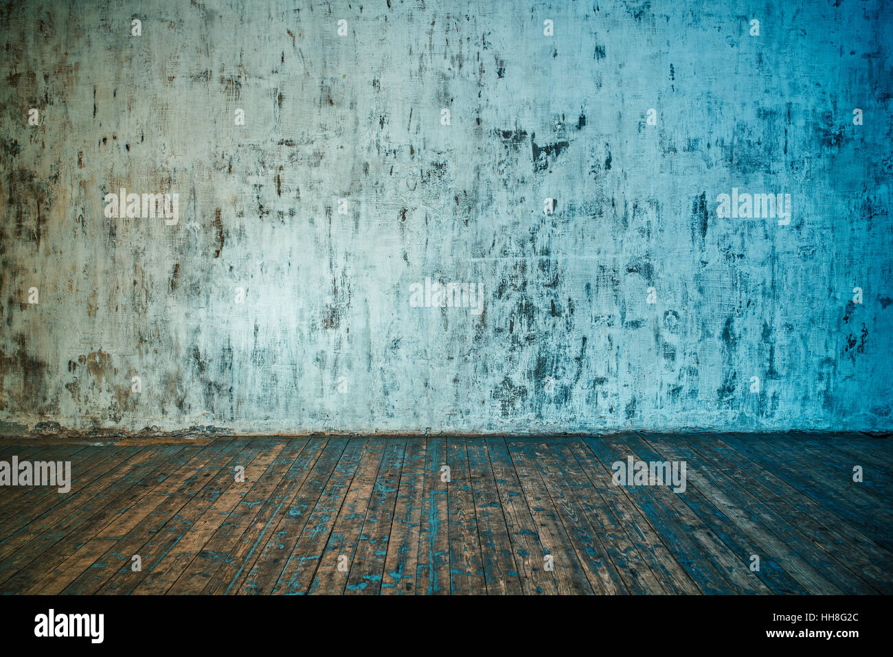 Mur en pierre et de parquet. La teinte de couleur bleu et rouge. Banque D'Images