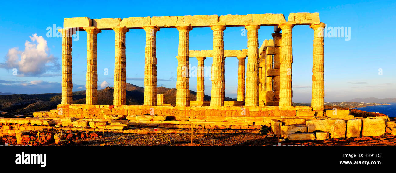 Ruines du temple de Poséidon au cap Sounion, péninsule Attique, Grèce Banque D'Images