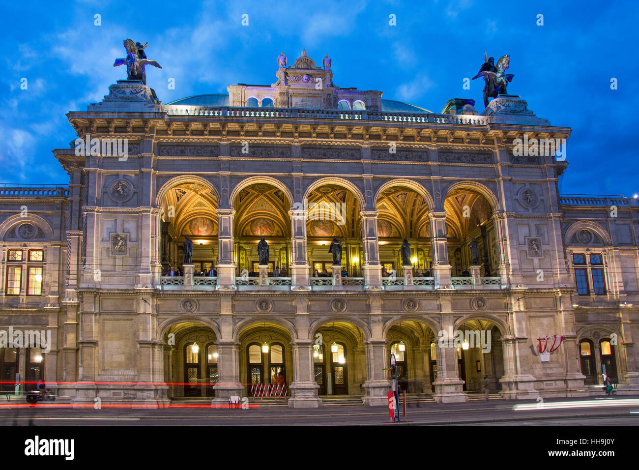 Opéra de vienne Banque de photographies et d’images à haute résolution Alamy
