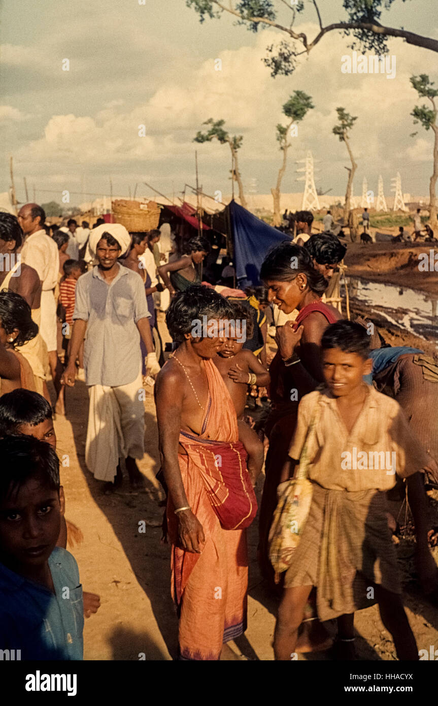 Markt in einem Dorf in der Nähe von Neyveli, Tamil Nadu, en 1962. A Neyveli entstand mit Mitteln der Fabrik der Entwicklungshilfe. Banque D'Images
