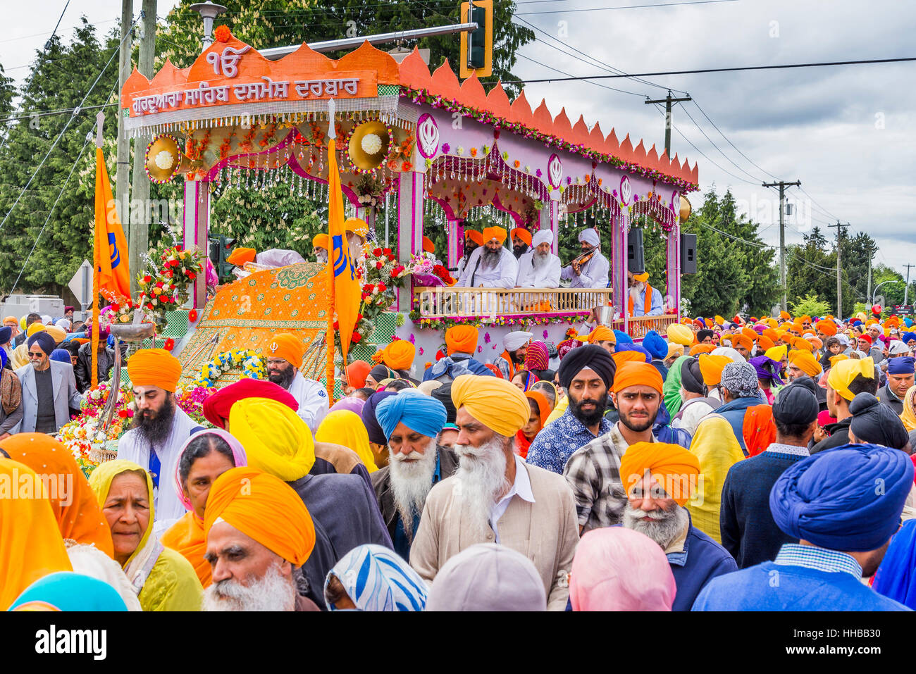 Char transportant le Guru Granth Sahib, le 11ème Gourou des Sikhs. Banque D'Images