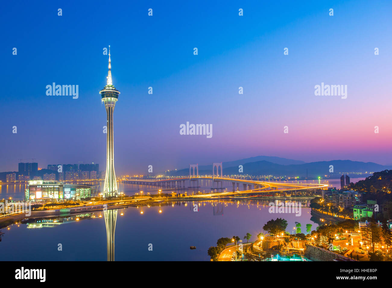 Vue de nuit sur la ville de Macau à Macau, Chine. Banque D'Images