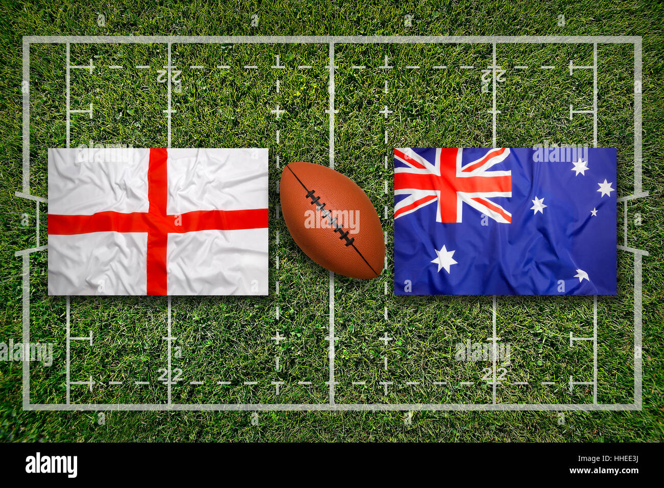 L'Angleterre contre l'Australie Les drapeaux sur terrain de rugby vert Banque D'Images