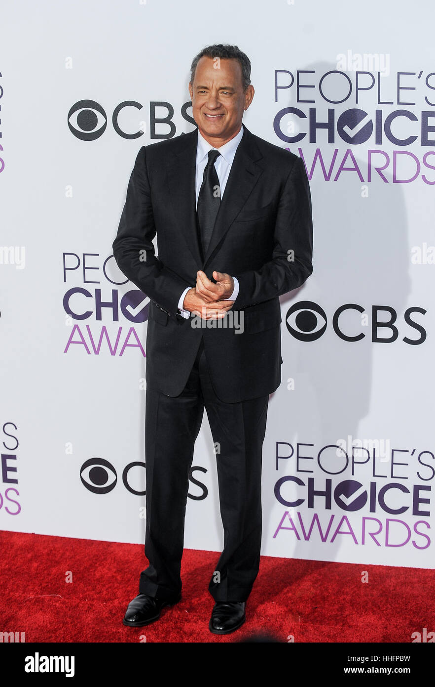 Los Angeles, USA. 18 janvier, 2017. Tom Hanks arrive pour le People's Choice Awards au Theatre de Los Angeles. Credit : Chaoqun Zhang/Xinhua/Alamy Live News Banque D'Images