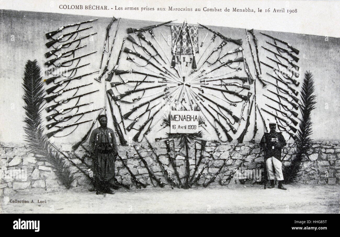 Les armes des rebelles capturés à la bataille de Menabba, le Maroc pendant la colonisation française 1908 Banque D'Images