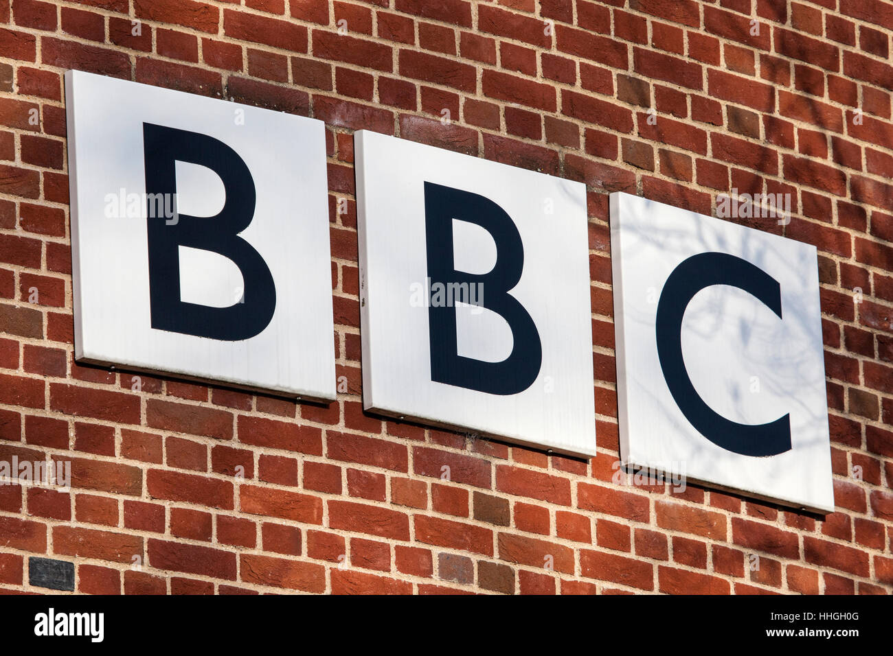 NORWICH, UK - 17 janvier 2017 : Le logo de la BBC sur l'extérieur de leur siège à l'Est de la BBC au Forum, à Norwich, Royaume-Uni. Banque D'Images