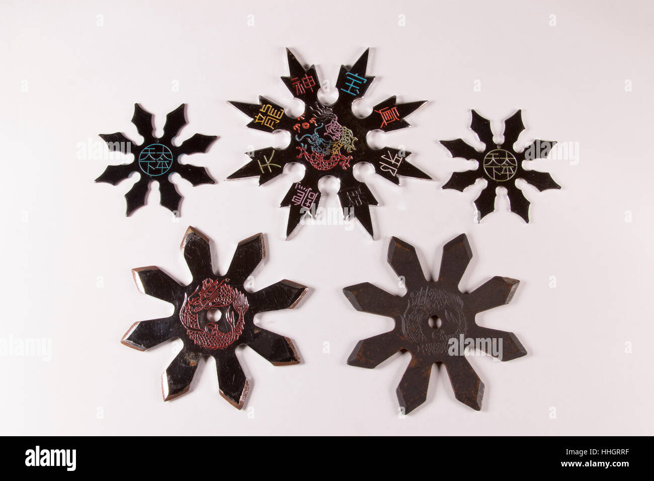 Shuriken - Japonais projetant des étoiles Banque D'Images