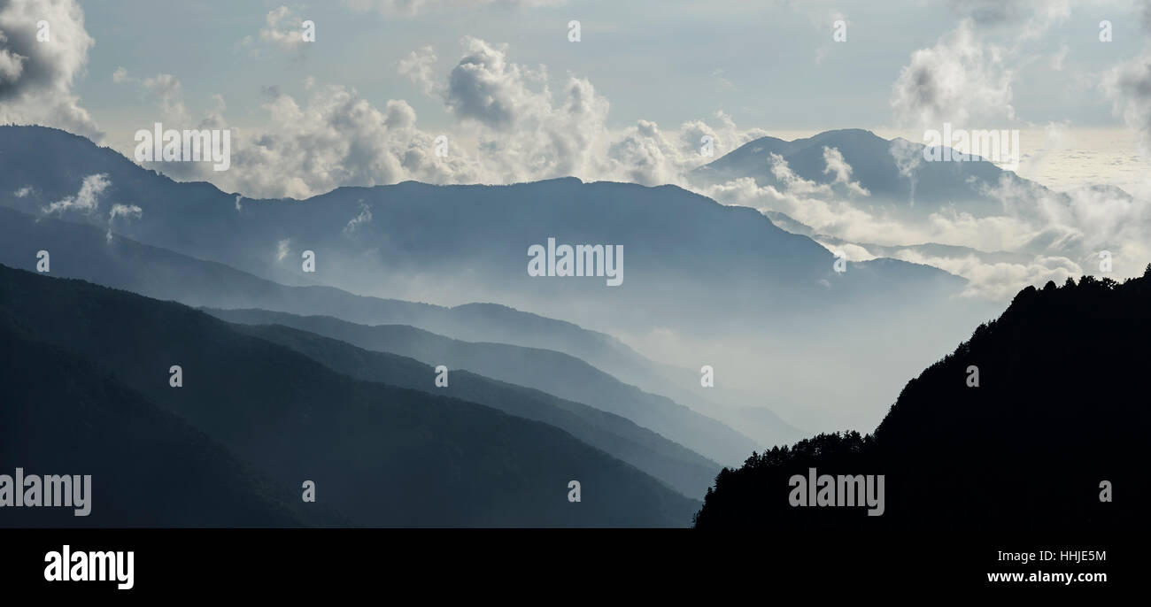 Vue depuis le sentier de Yushan, Banque D'Images