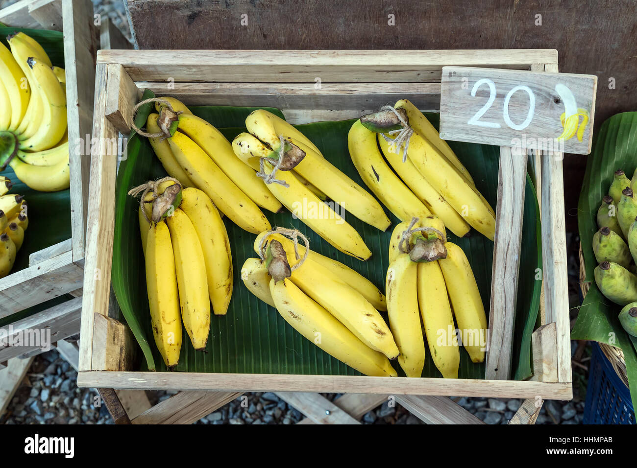 Pour la vente de bananes dans le marché du frais. Banque D'Images