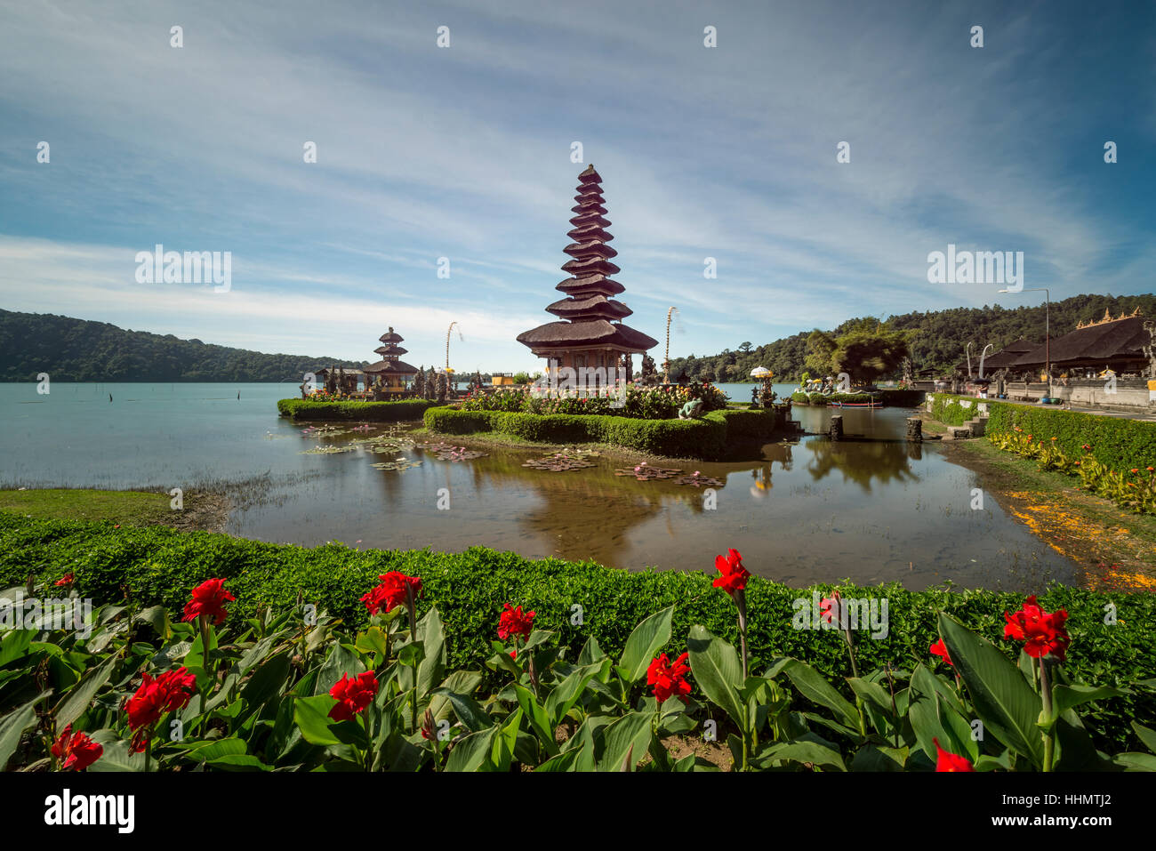 L'eau bouddhiste temple Pura Ulun Danu Bratan, le lac Bratan, Bali, Indonésie Banque D'Images