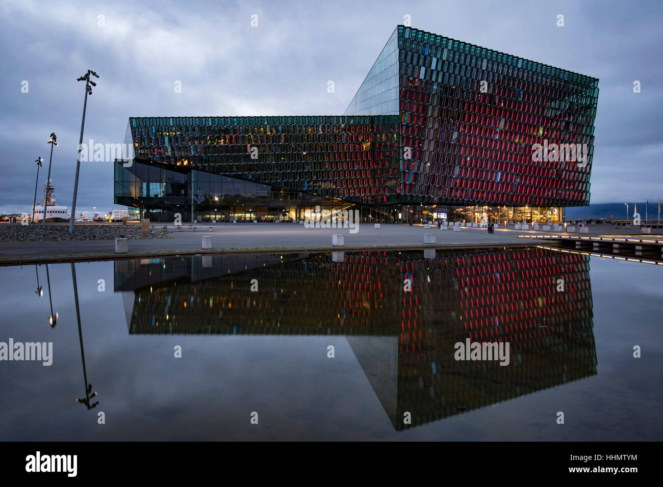 Harpa Concert Hall et centre de conférences, Reykjavik, Islande Banque D'Images