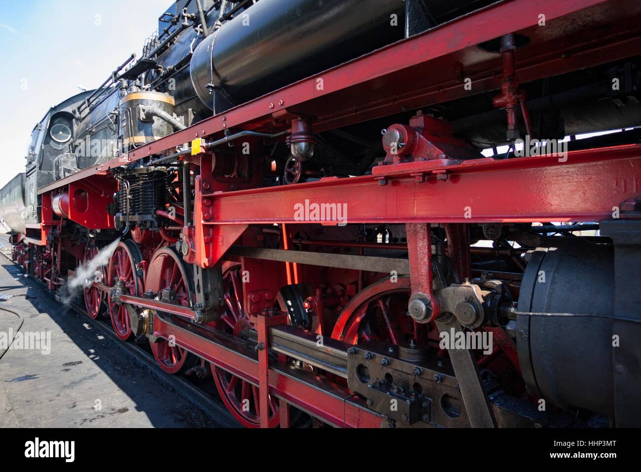 Warszawa, Pologne - le 28 avril 2012 Défilé des locomotives de chemin de fer à Warszawa dans l'ouest de la Pologne. Banque D'Images