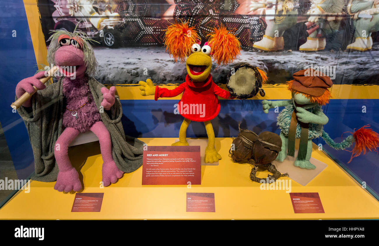 Atlanta, USA. 19 Jan, 2017. De gauche, Smokey, rouge et Boober de Fraggle  Rock sont vus sur l'écran dans la collection de Jim Henson au Centre pour  les arts de la Marionnette