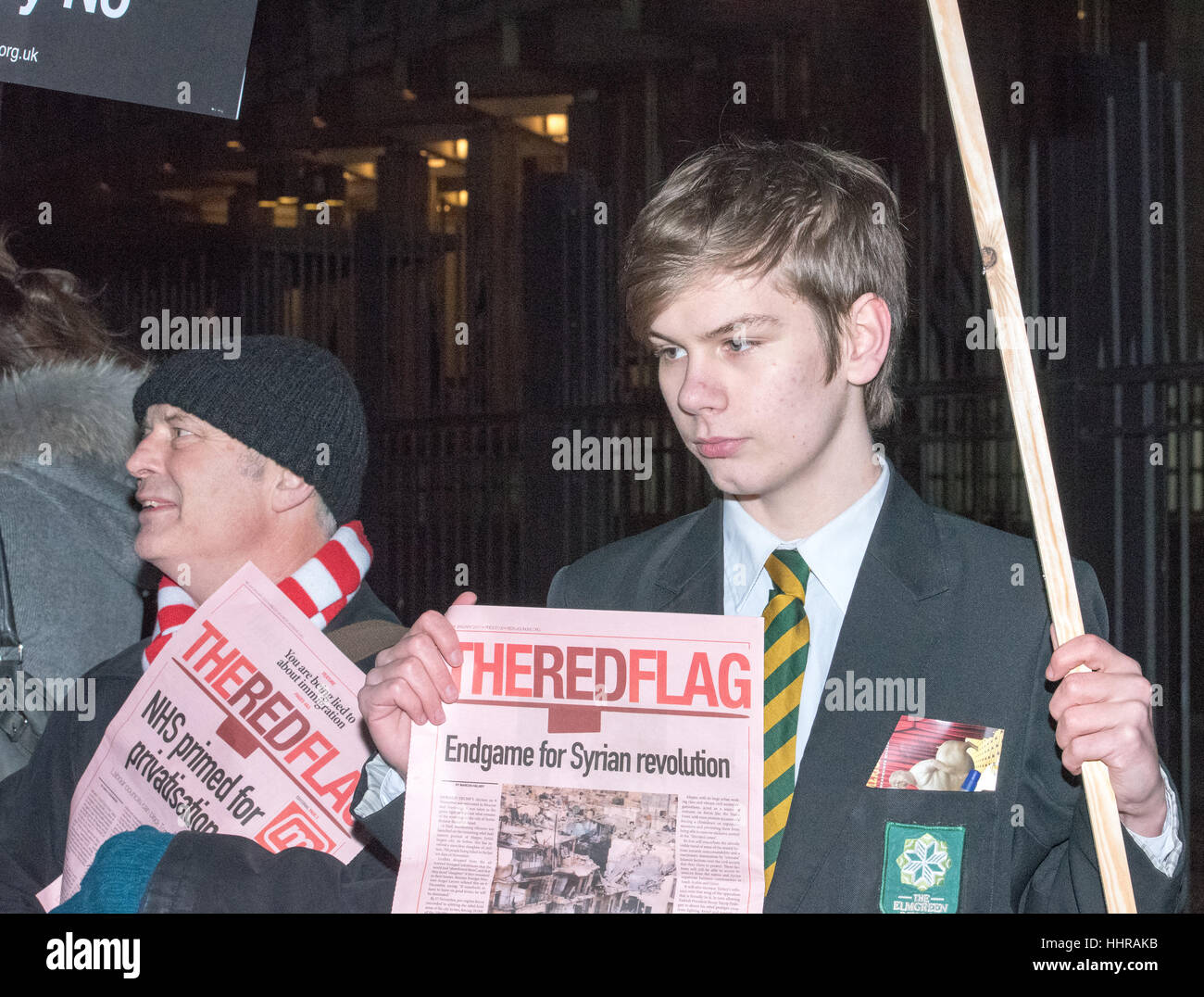 Londres, Royaume-Uni. Le 20 janvier, 2017. Au vu des manifestants anti-rallye Trump et mars devant l'ambassade américaine à Londres. Crédit : Ian Davidson/Alamy Live News Banque D'Images