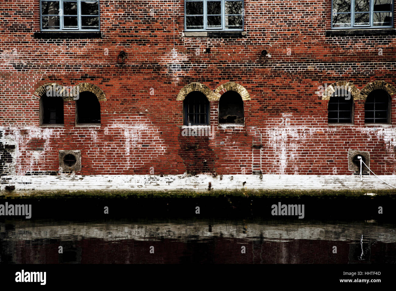 Le port et ses en sourrounding Harburg près de Hambourg/Allemagne Banque D'Images