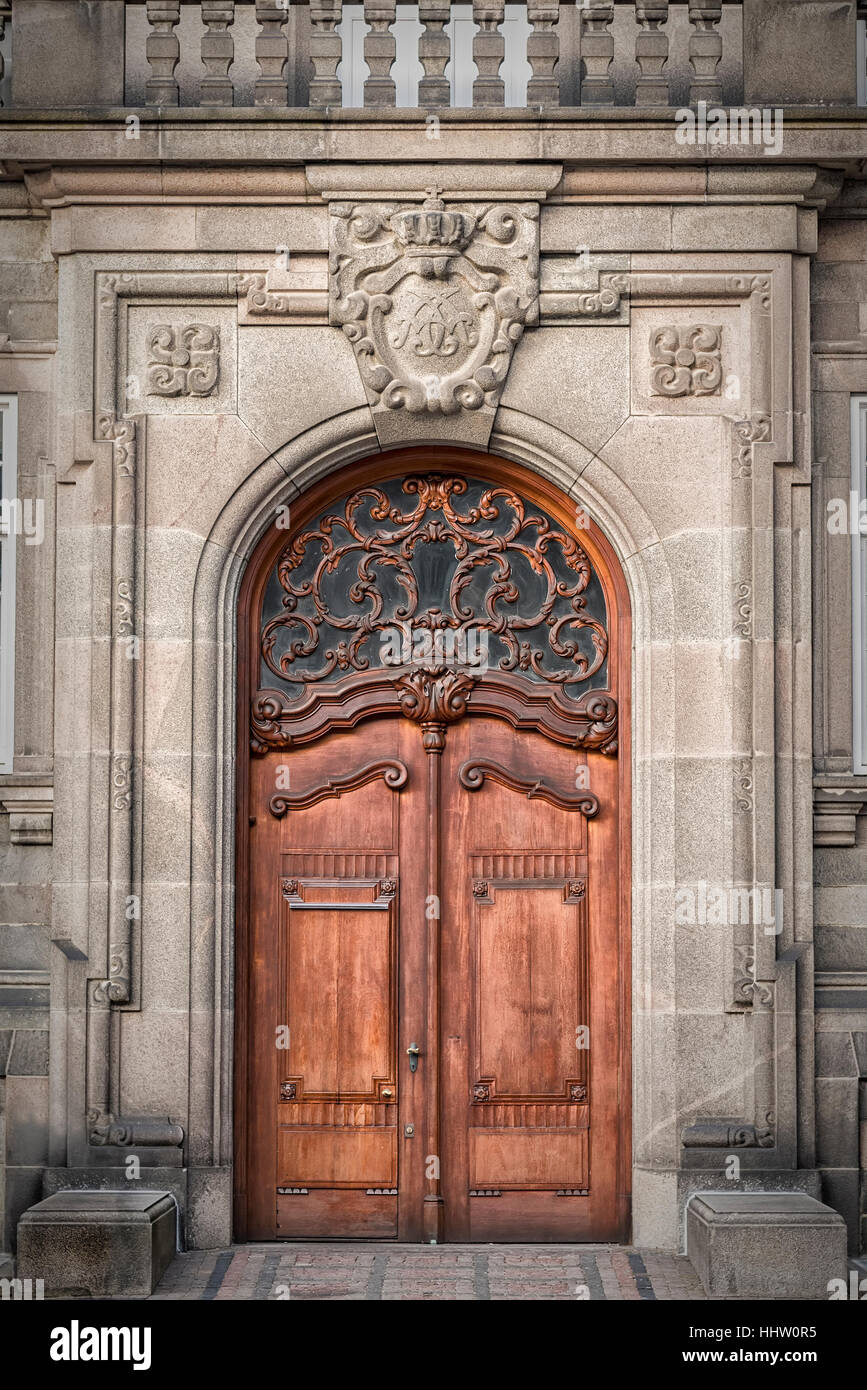 L'entrée de la porte d'une des salles au palais Christianborg à Copenhague, Danemark Banque D'Images