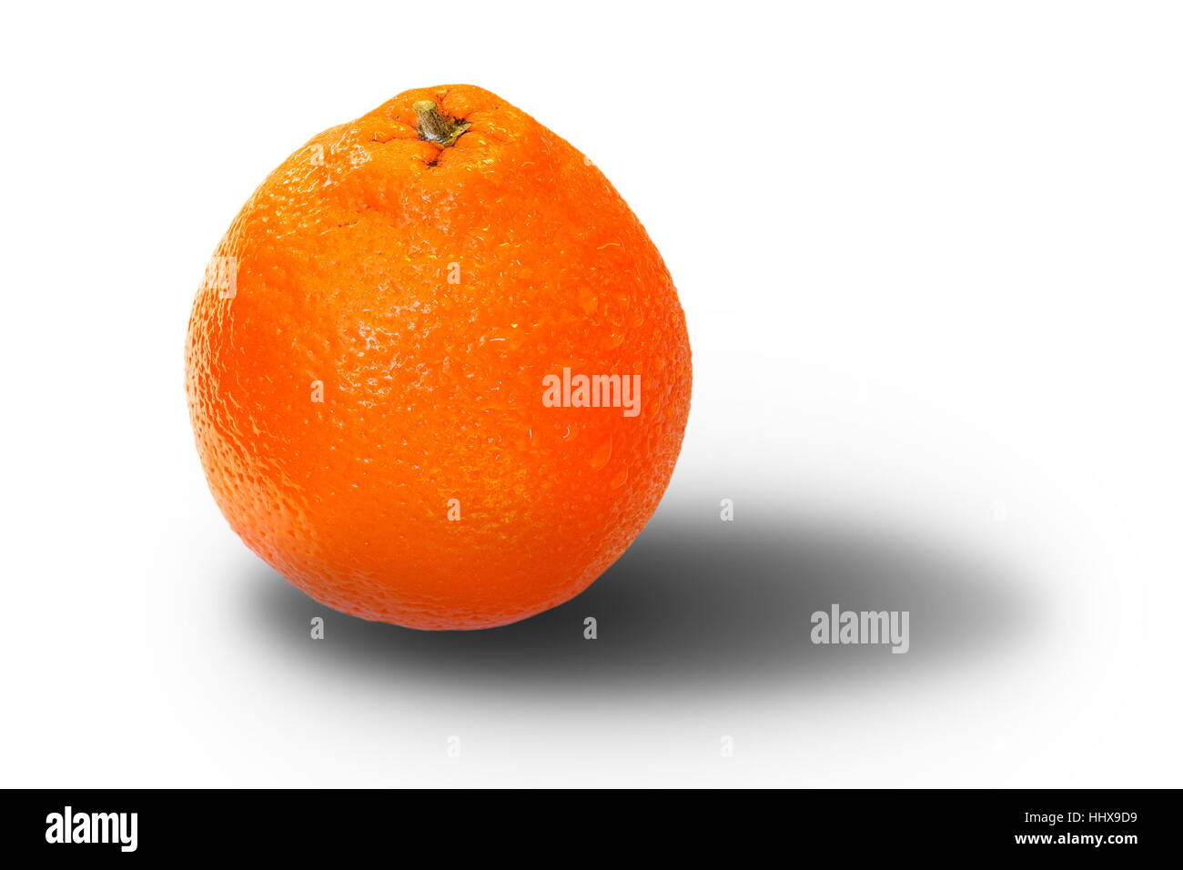 Fruits d'orange sur fond blanc avec ombre Banque D'Images