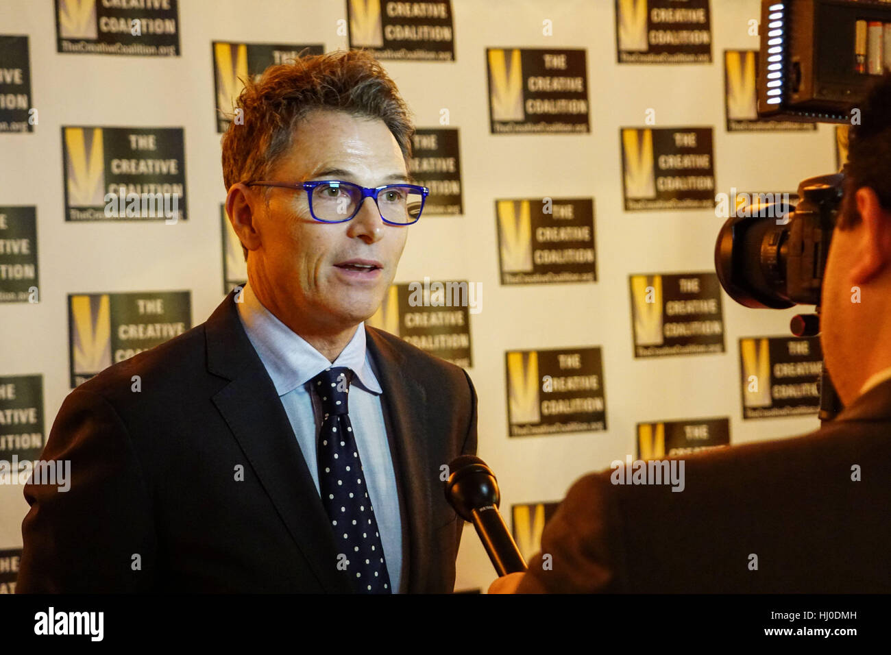 Washington DC, USA. 20 Jan, 2017. Acteur Tim Daly pose pour une photo à l'Inaugural Creative Coalition Harmon balle au Centre pour les arts le 20 janvier 2017 à Washington, DC : Crédit Photo l'accès/Alamy Live News Banque D'Images