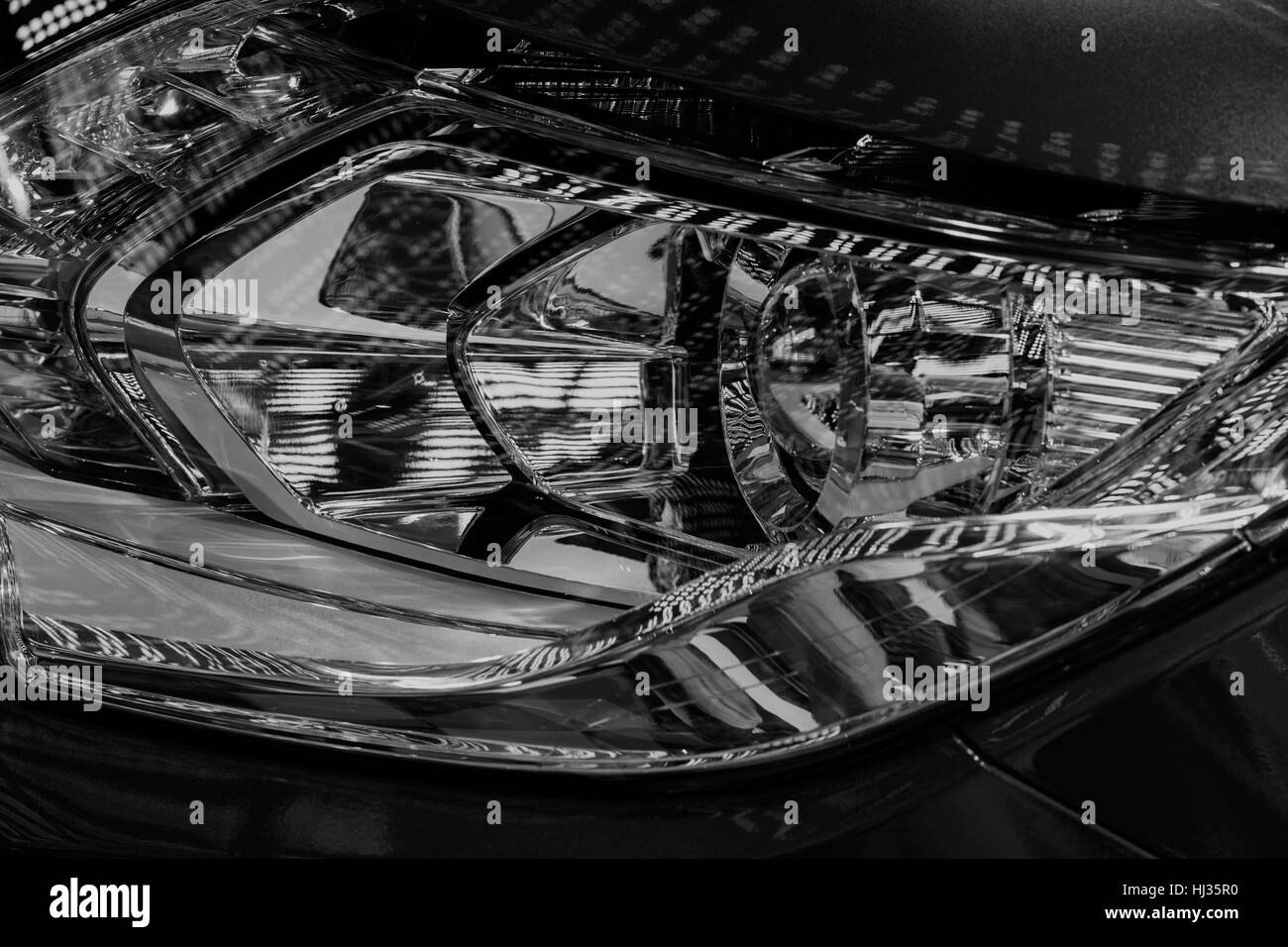 Phares de type du véhicule bleu note, faible profondeur de champ Banque D'Images Phares de type du véhicule bleu note, faible profondeur de champ Banque D'Images