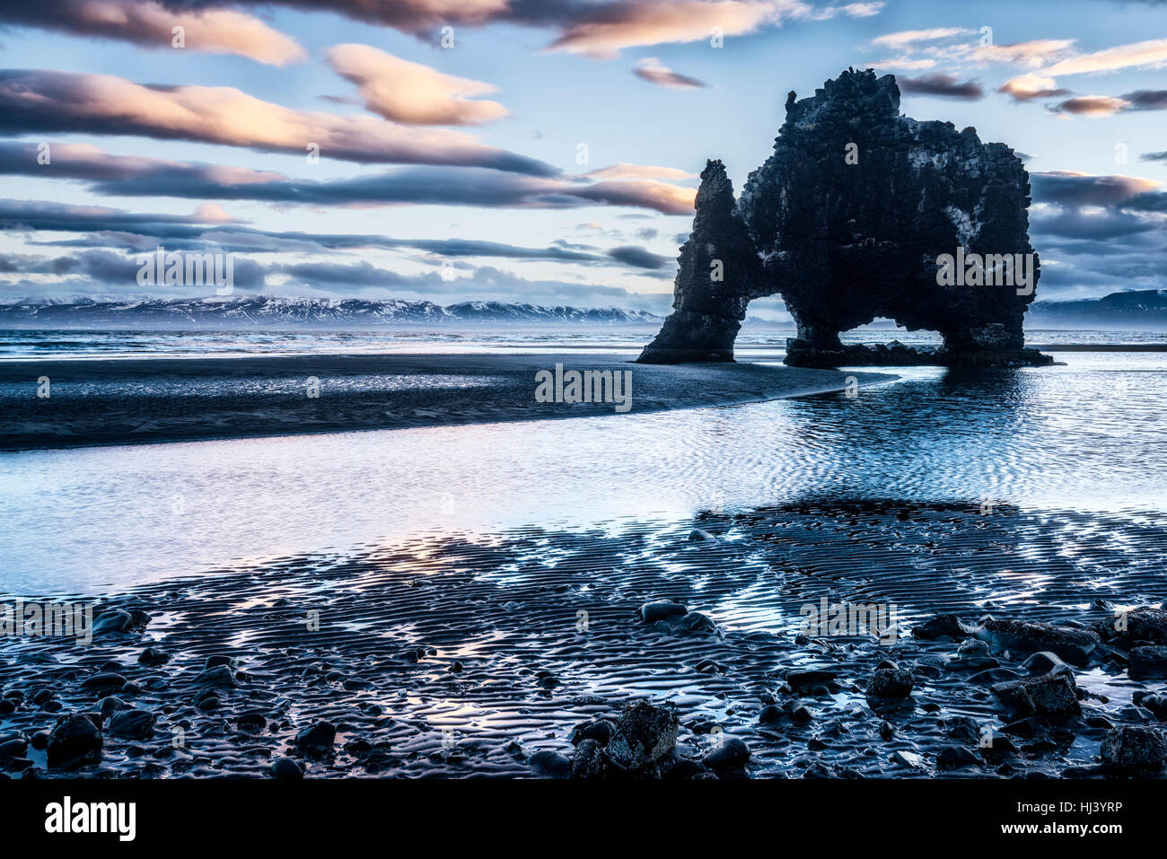 Rocher en saillie Banque de photographies et d’images à haute