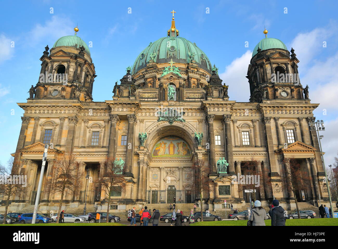 Cathédrale de Berlin à Berlin, Allemagne, vu depuis le Lustgarten Banque D'Images